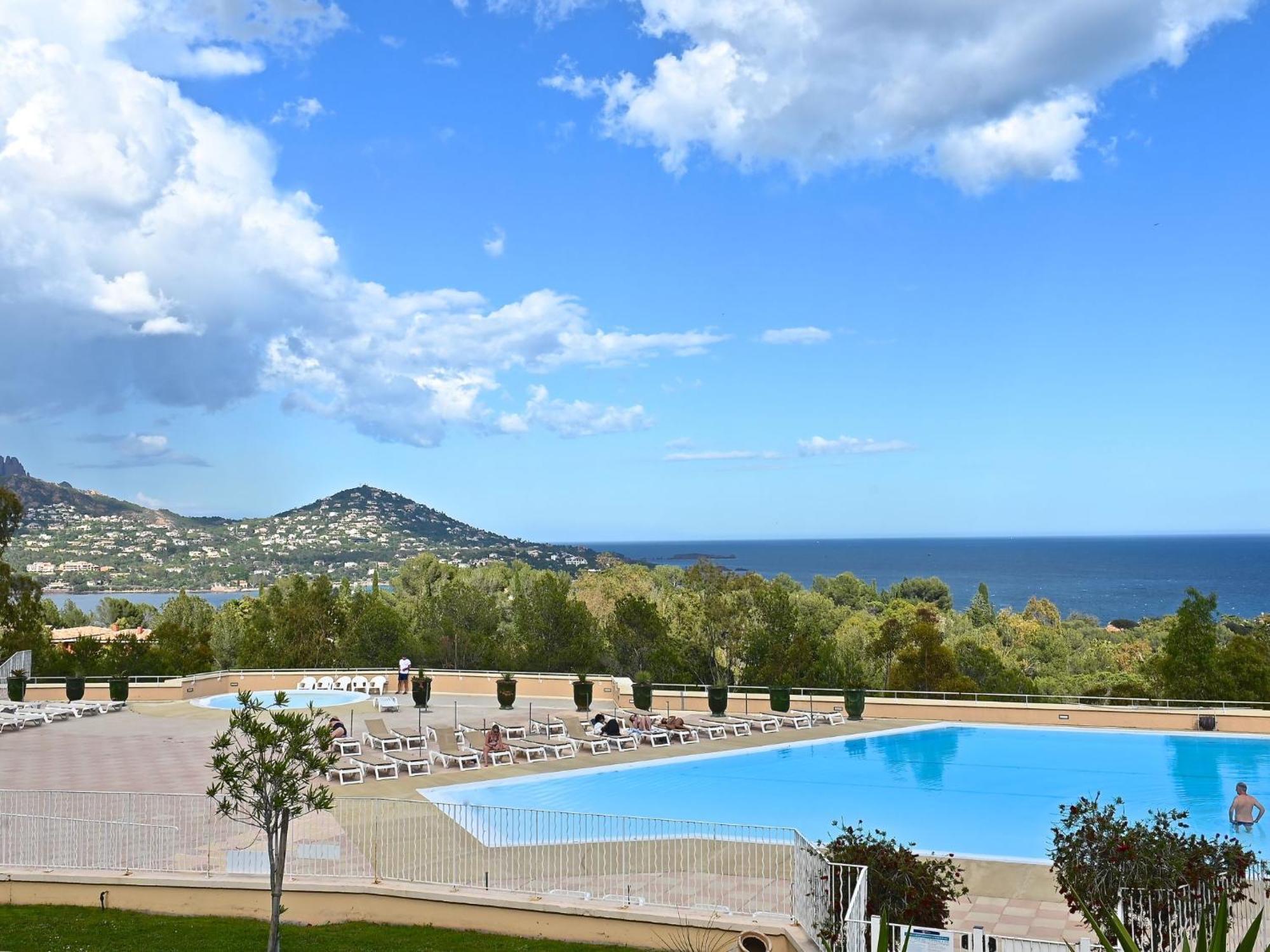 Apartment Village Cap Esterel - L'Esquinade-32 By Interhome Saint-Raphaël Exterior foto